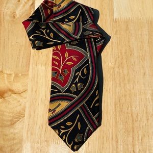 Jacobs Roberts red black print silk hand saws tie